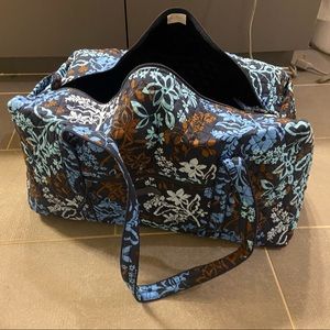 Vera Bradley Large Duffel - Java Floral